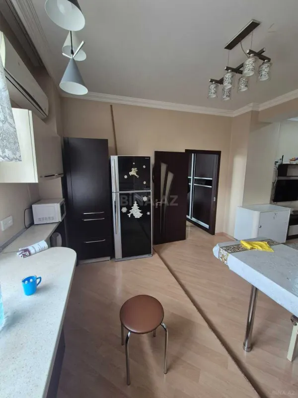 Satılır 2 otaqlı mənzil 60 m²