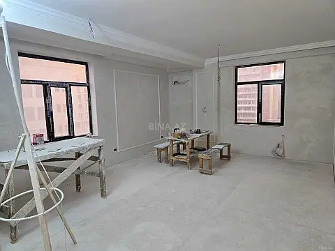 Satılır 3 otaqlı mənzil 137 m²