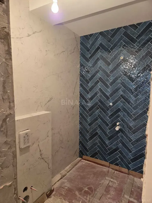 Satılır 3 otaqlı mənzil 137 m²