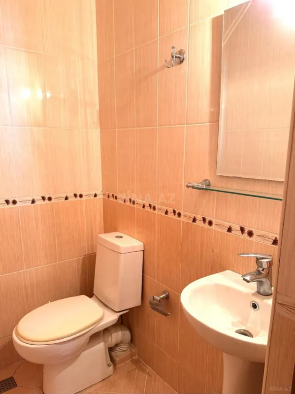 Kirayə verilir 2 otaqlı mənzil 70 m²