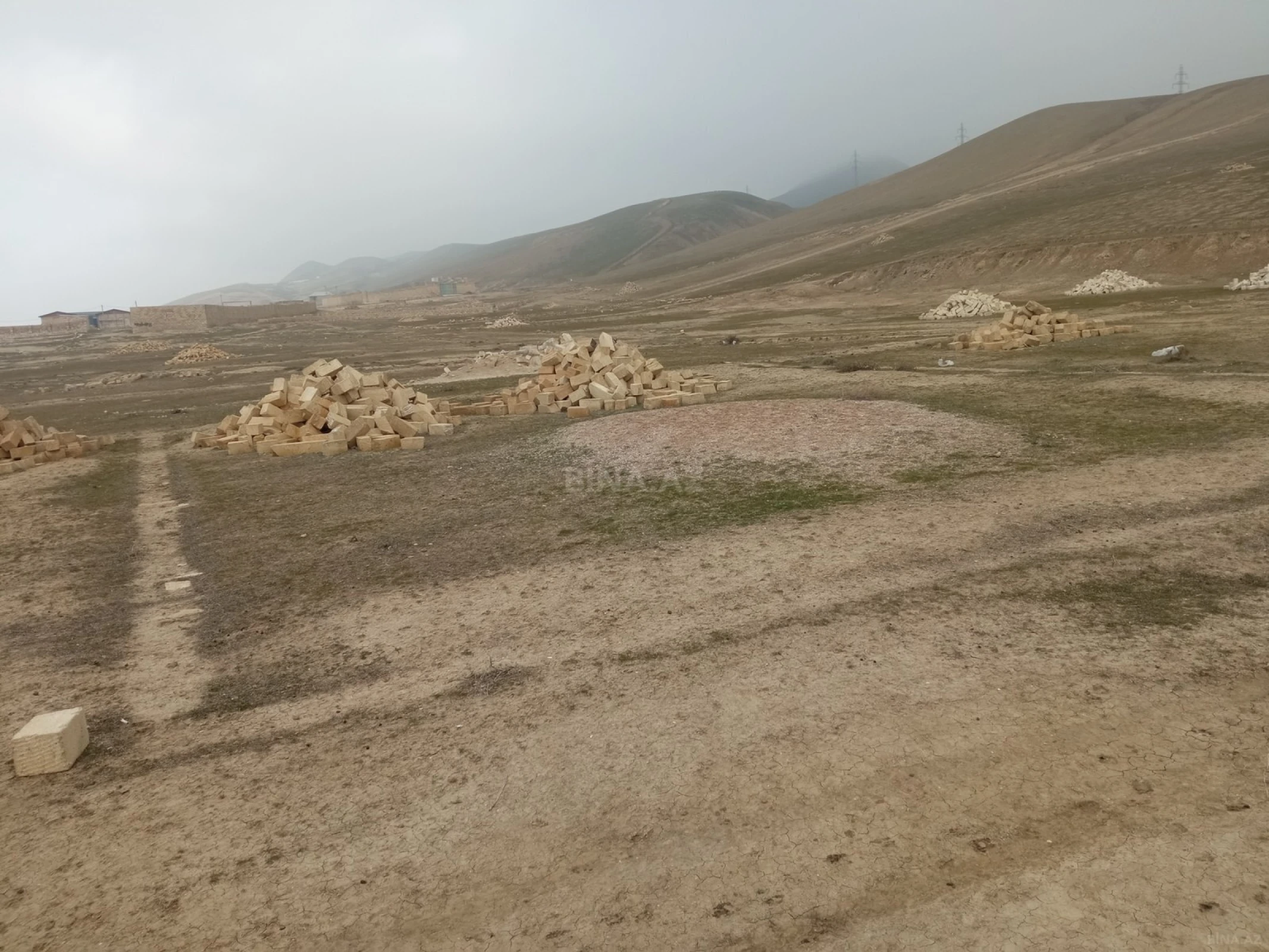 Satılır torpaq sahəsi 3 m²