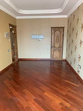 Satılır 3 otaqlı mənzil 123 m² — Bakı, Həzi Aslanov qəs. 3 otaq 123.00 m²