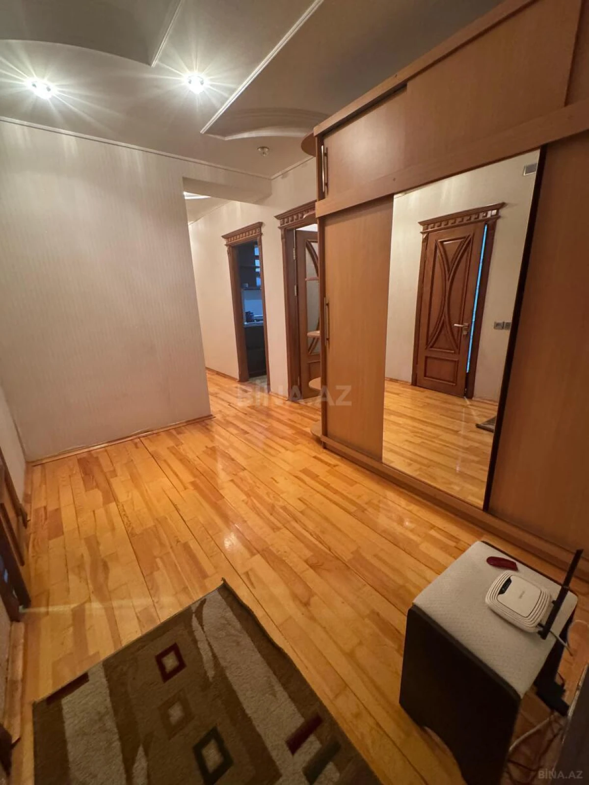 Kirayə verilir 2 otaqlı mənzil 50 m²