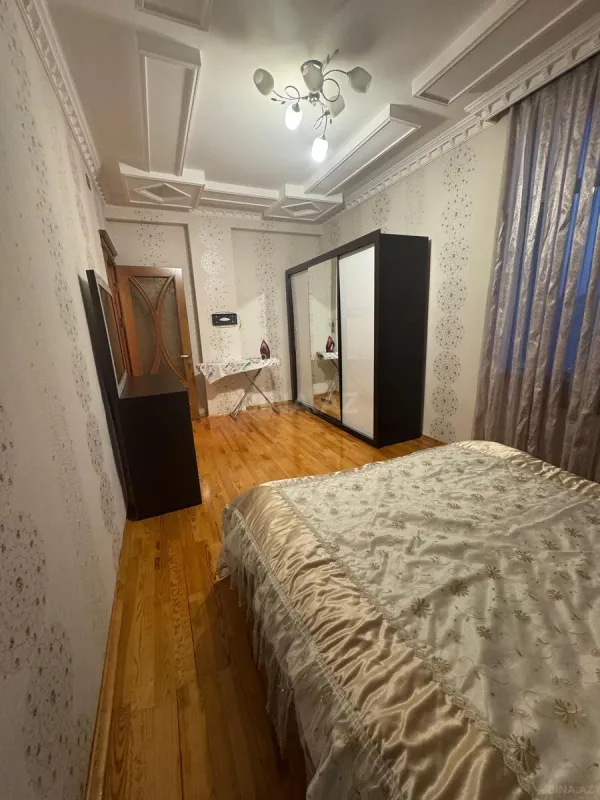 Kirayə verilir 2 otaqlı mənzil 50 m²