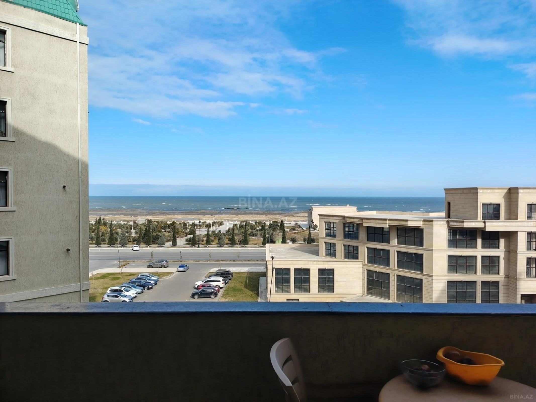 Satılır 3 otaqlı mənzil 150 m²