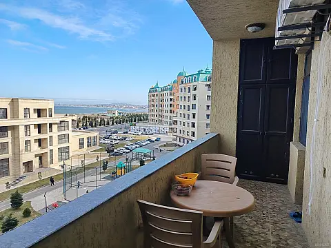 Satılır 3 otaqlı mənzil 150 m²