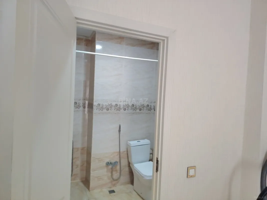 Satılır 3 otaqlı mənzil 150 m²