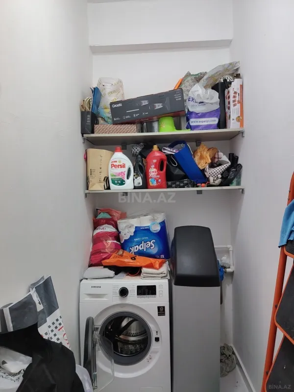 Satılır 3 otaqlı mənzil 150 m²