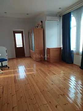 Kirayə verilir 4 otaqlı həyət evi 150 m²