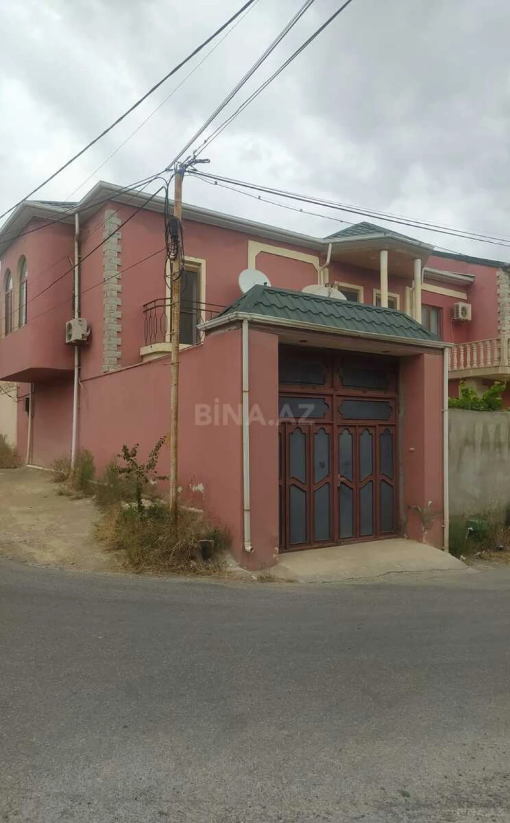 Kirayə verilir 4 otaqlı həyət evi 150 m²