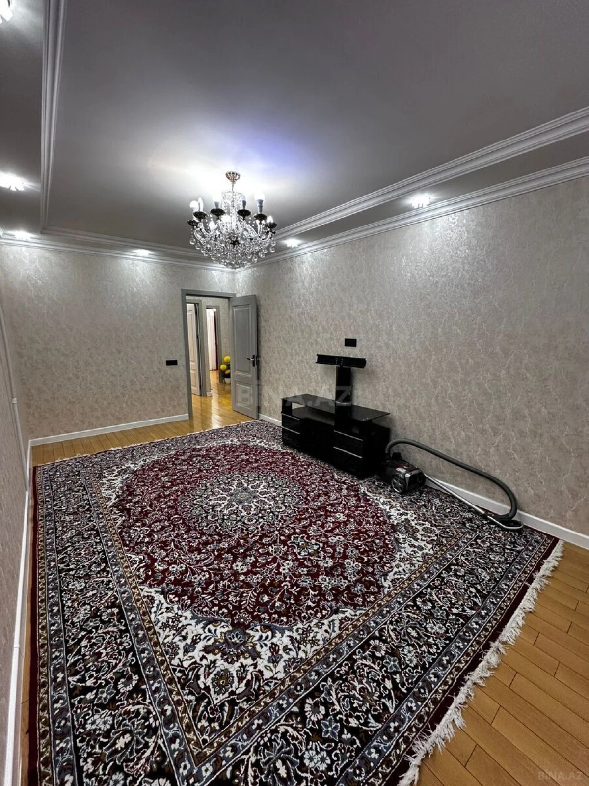 Satılır 3 otaqlı mənzil 60 m²