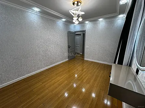 Satılır 3 otaqlı mənzil 60 m²