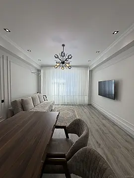 Satılır 4 otaqlı mənzil 100 m²