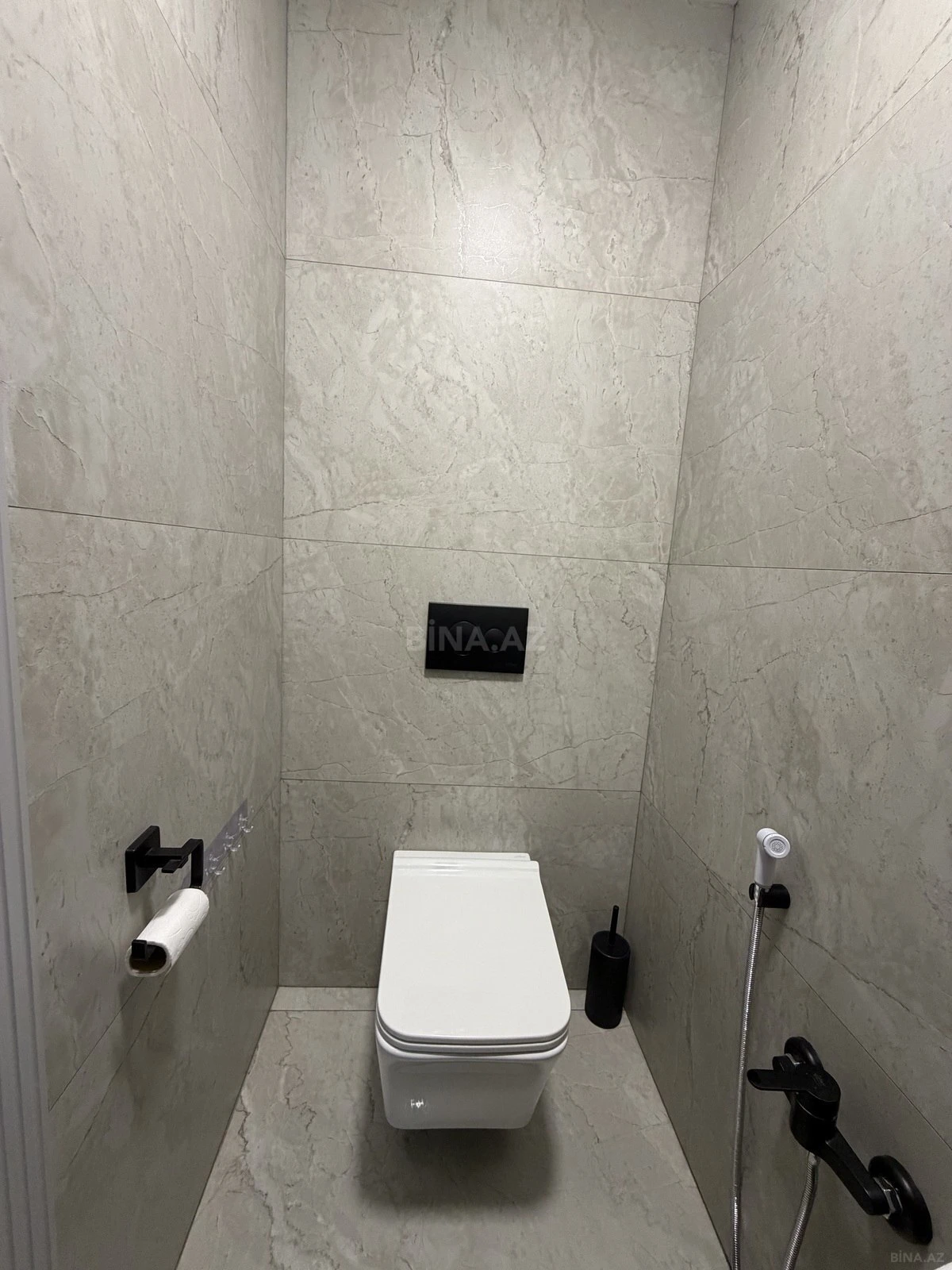 Satılır 4 otaqlı mənzil 100 m²