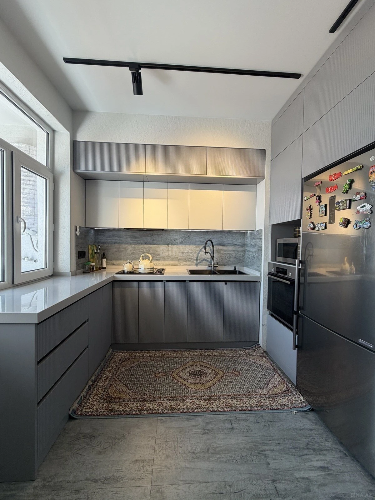 Satılır 4 otaqlı mənzil 100 m²