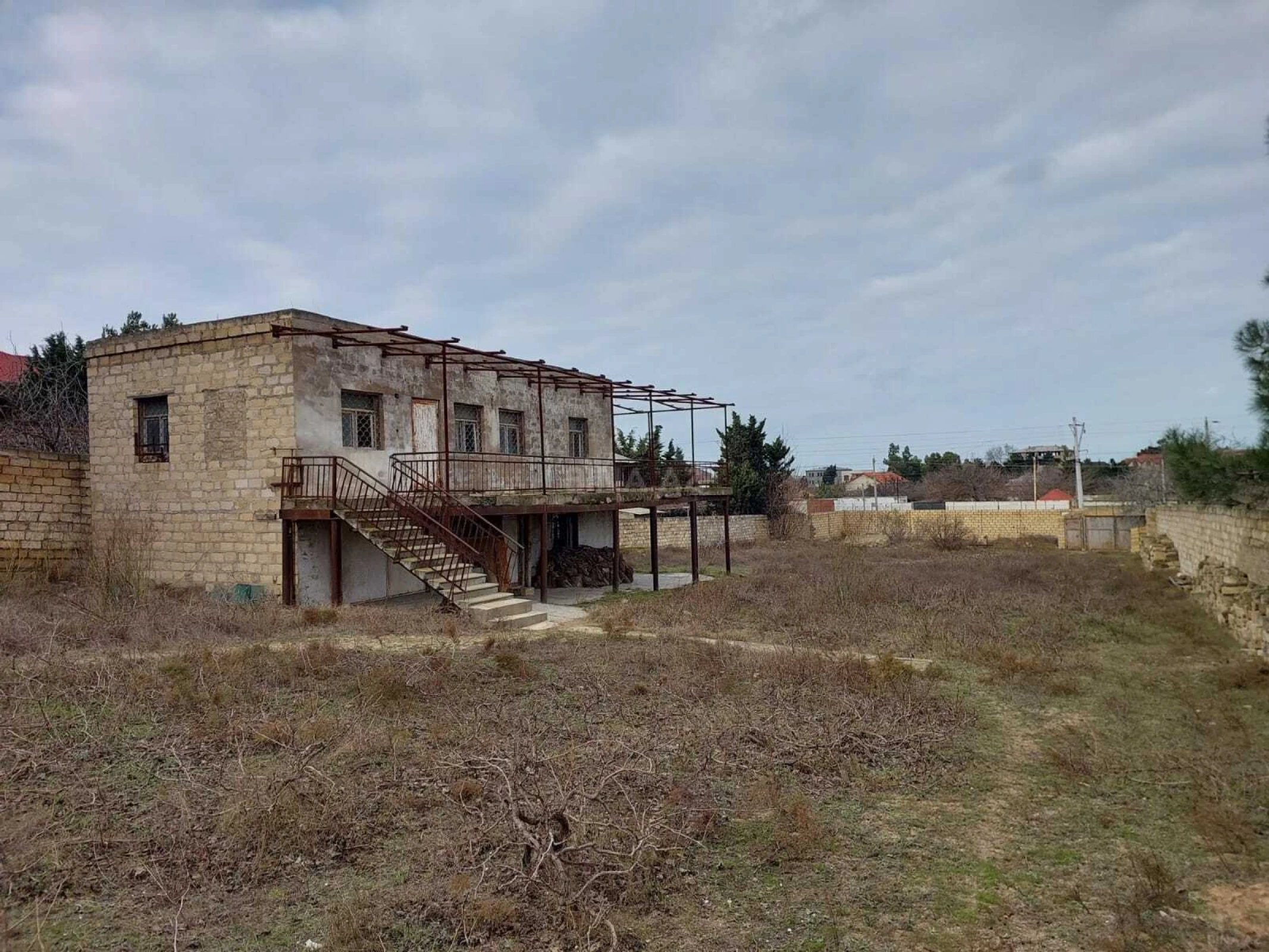 Satılır torpaq sahəsi 8 m²