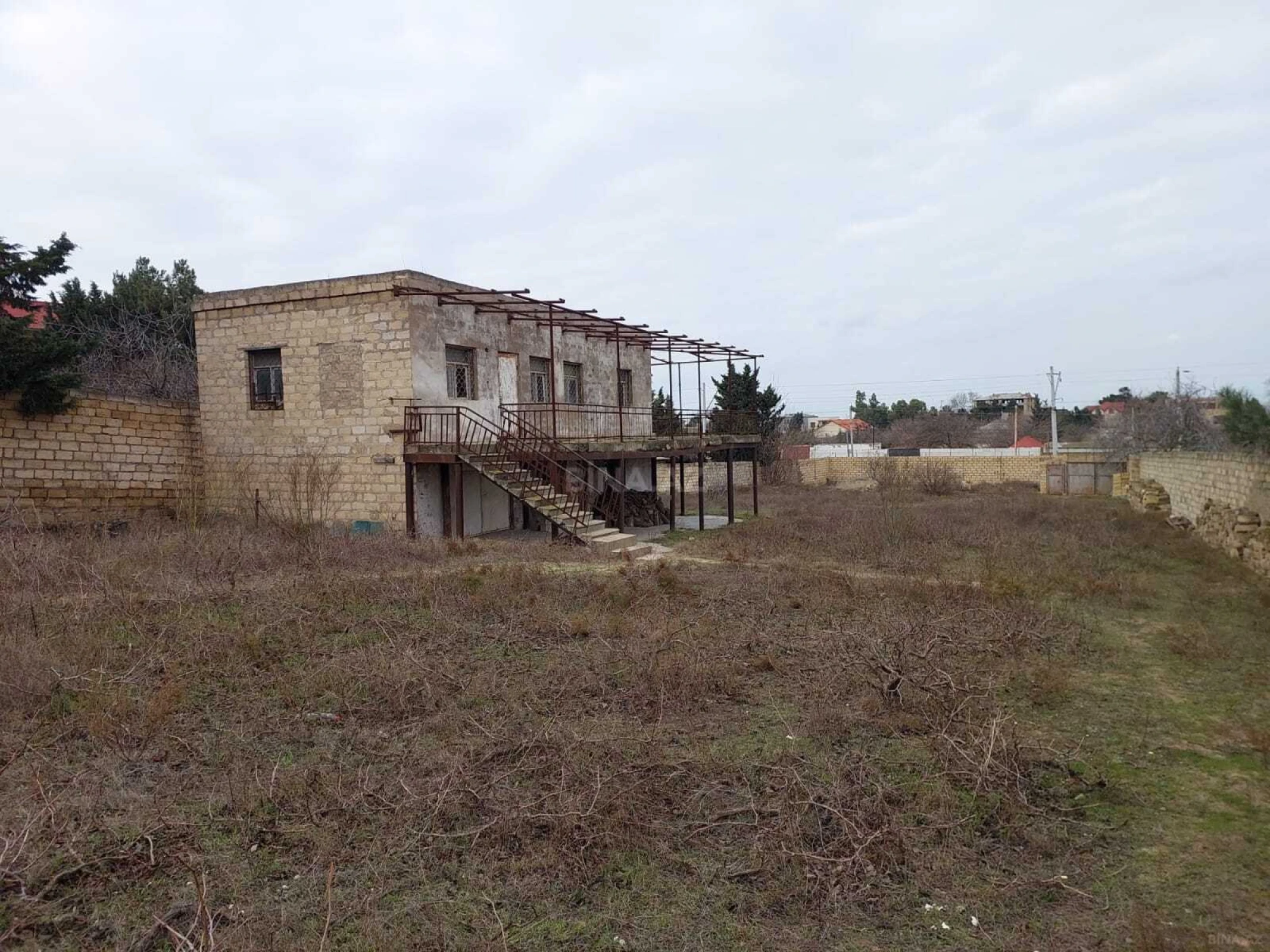 Satılır torpaq sahəsi 8 m²