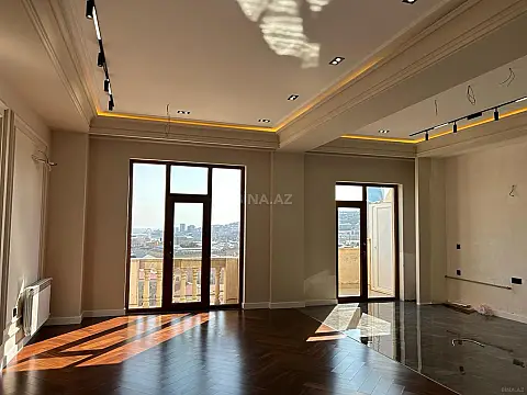 Satılır 3 otaqlı mənzil 145 m²