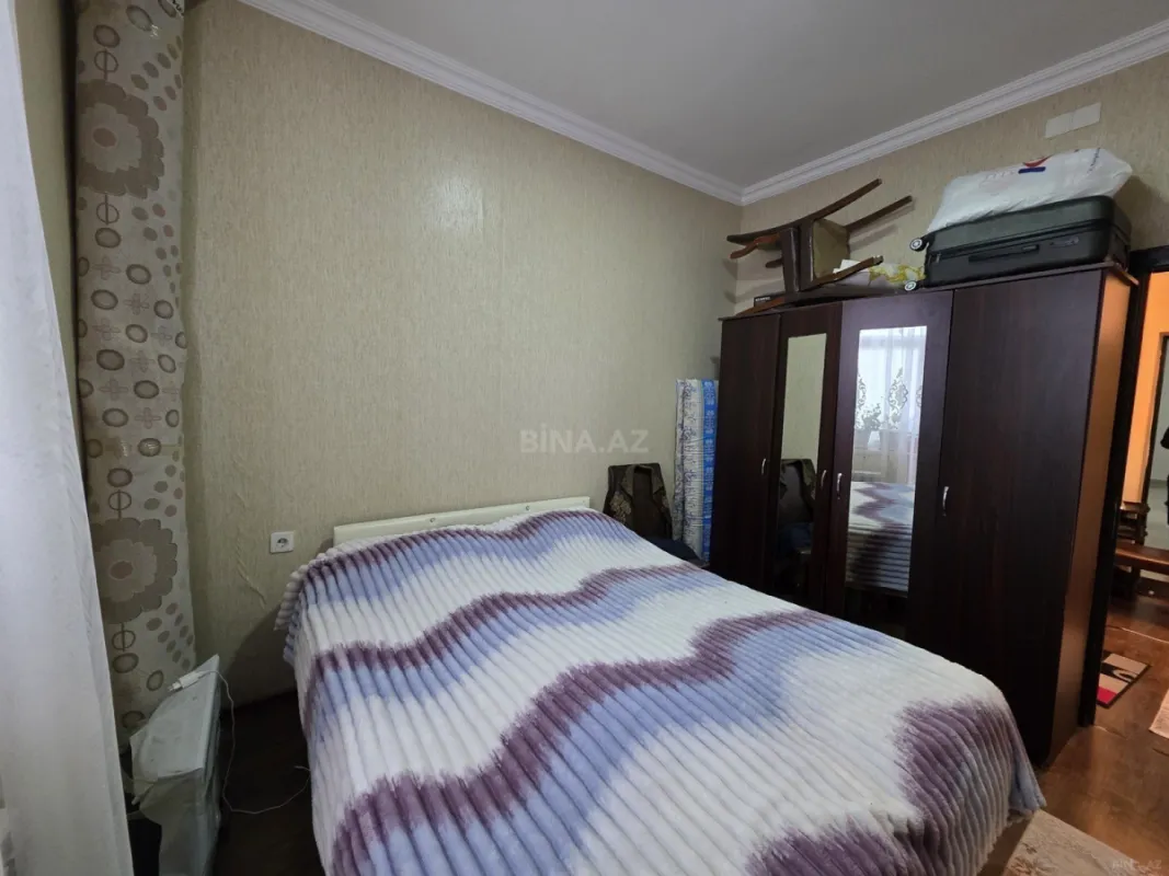 Satılır 2 otaqlı mənzil 65 m²