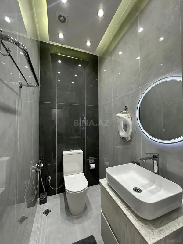 Satılır 3 otaqlı mənzil 104 m²