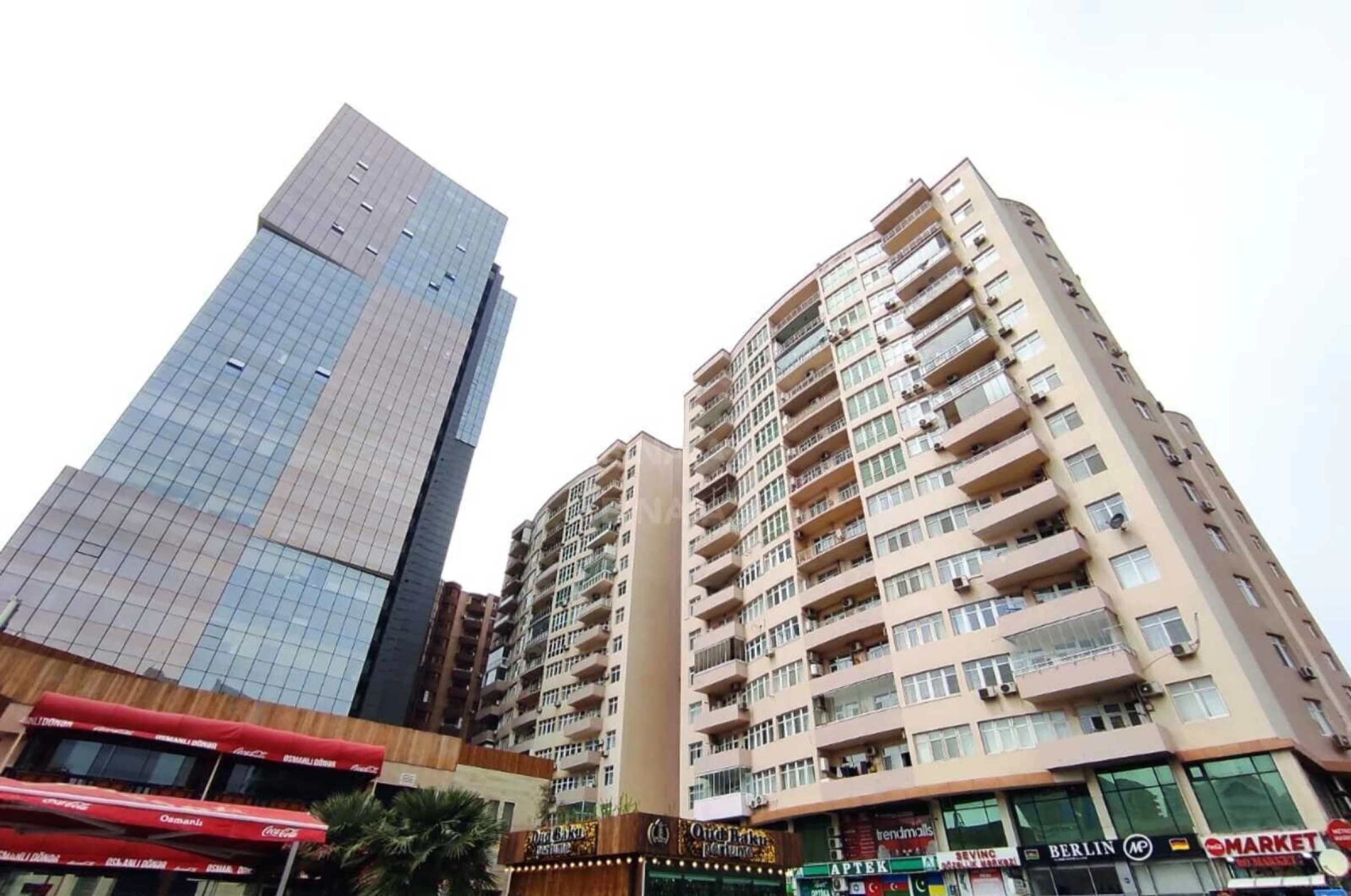 Kirayə verilir 3 otaqlı mənzil 120 m²
