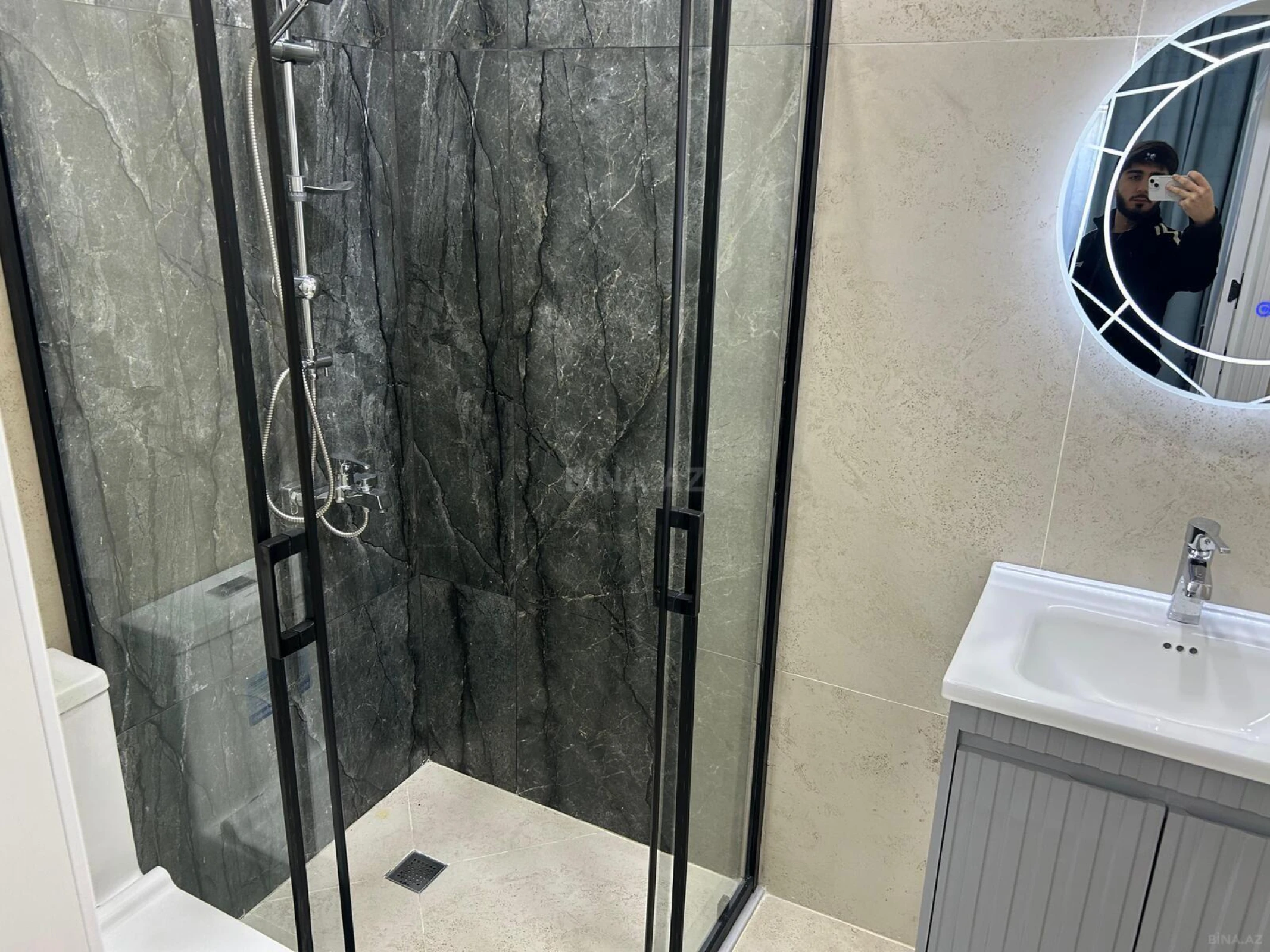 Satılır 4 otaqlı həyət evi 140 m²