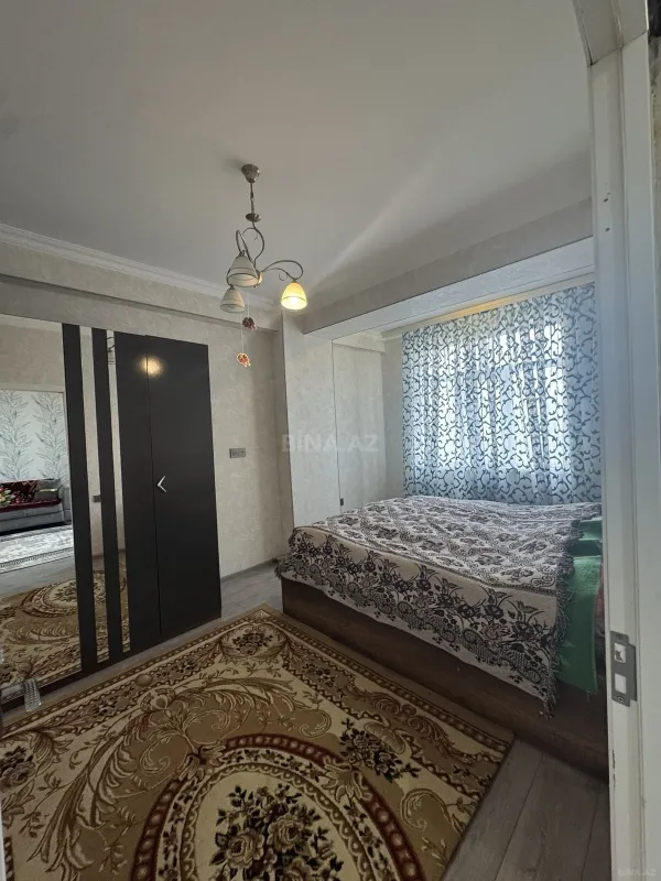 Satılır 2 otaqlı mənzil 62 m²