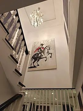 Satılır 5 otaqlı mənzil 380 m²