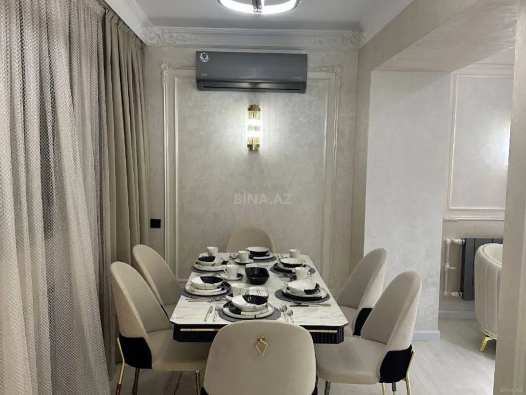 Kirayə verilir 3 otaqlı mənzil 115 m²
