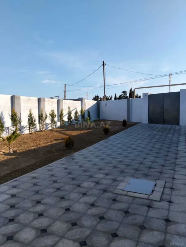 Satılır 3 otaqlı həyət evi 288 m²