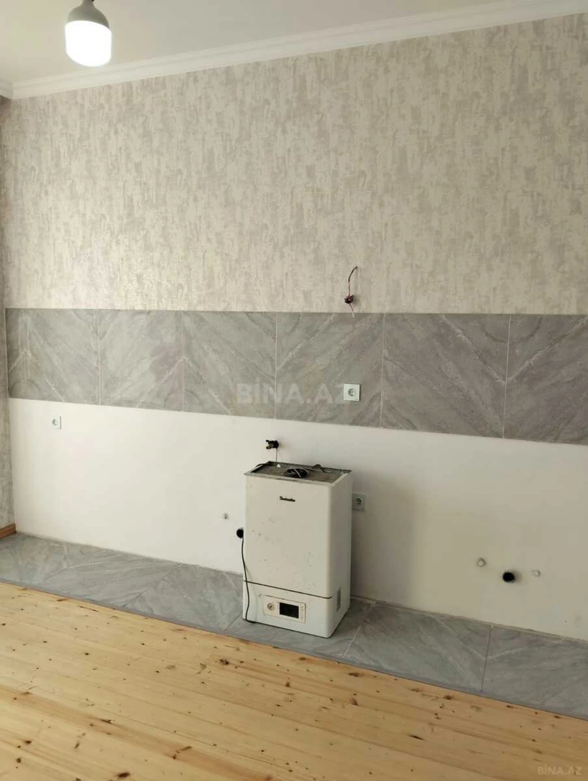 Satılır 3 otaqlı həyət evi 288 m²