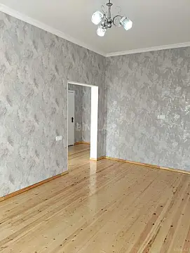 Satılır 3 otaqlı həyət evi 288 m²