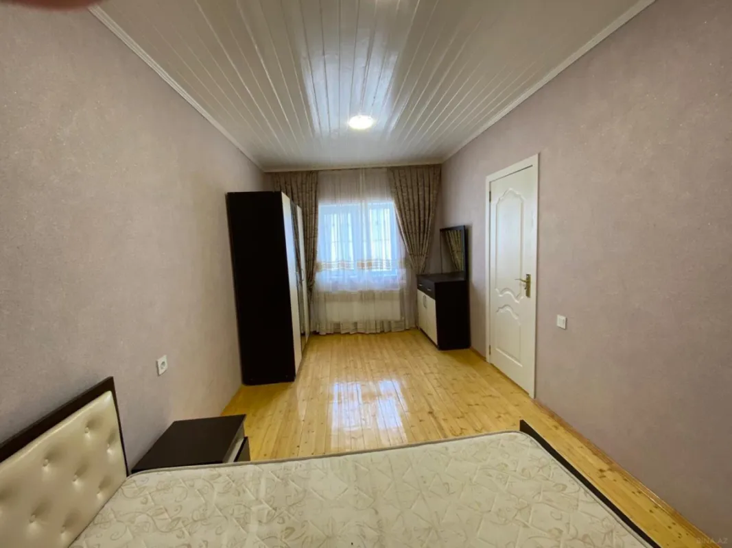 Kirayə verilir 2 otaqlı həyət evi 75 m²