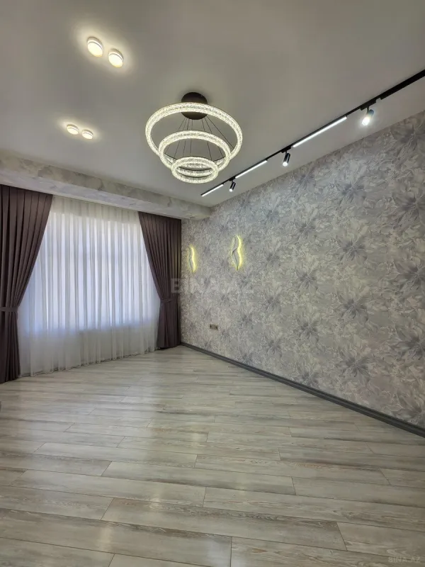 Satılır 3 otaqlı mənzil 96 m²