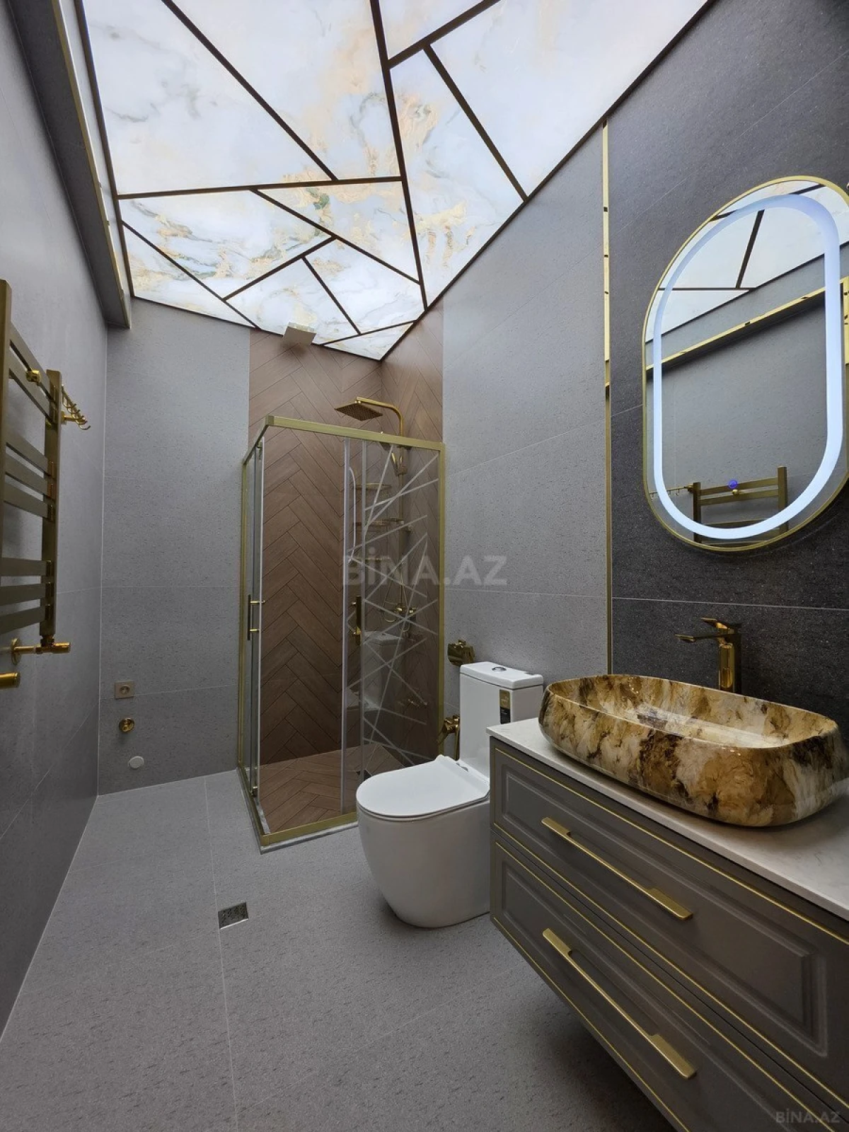 Satılır 3 otaqlı mənzil 96 m²