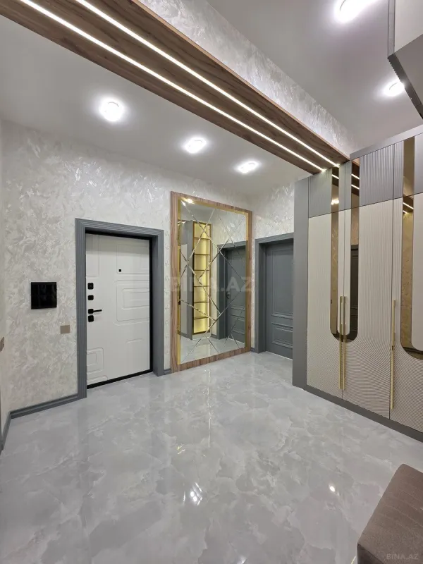 Satılır 3 otaqlı mənzil 96 m²