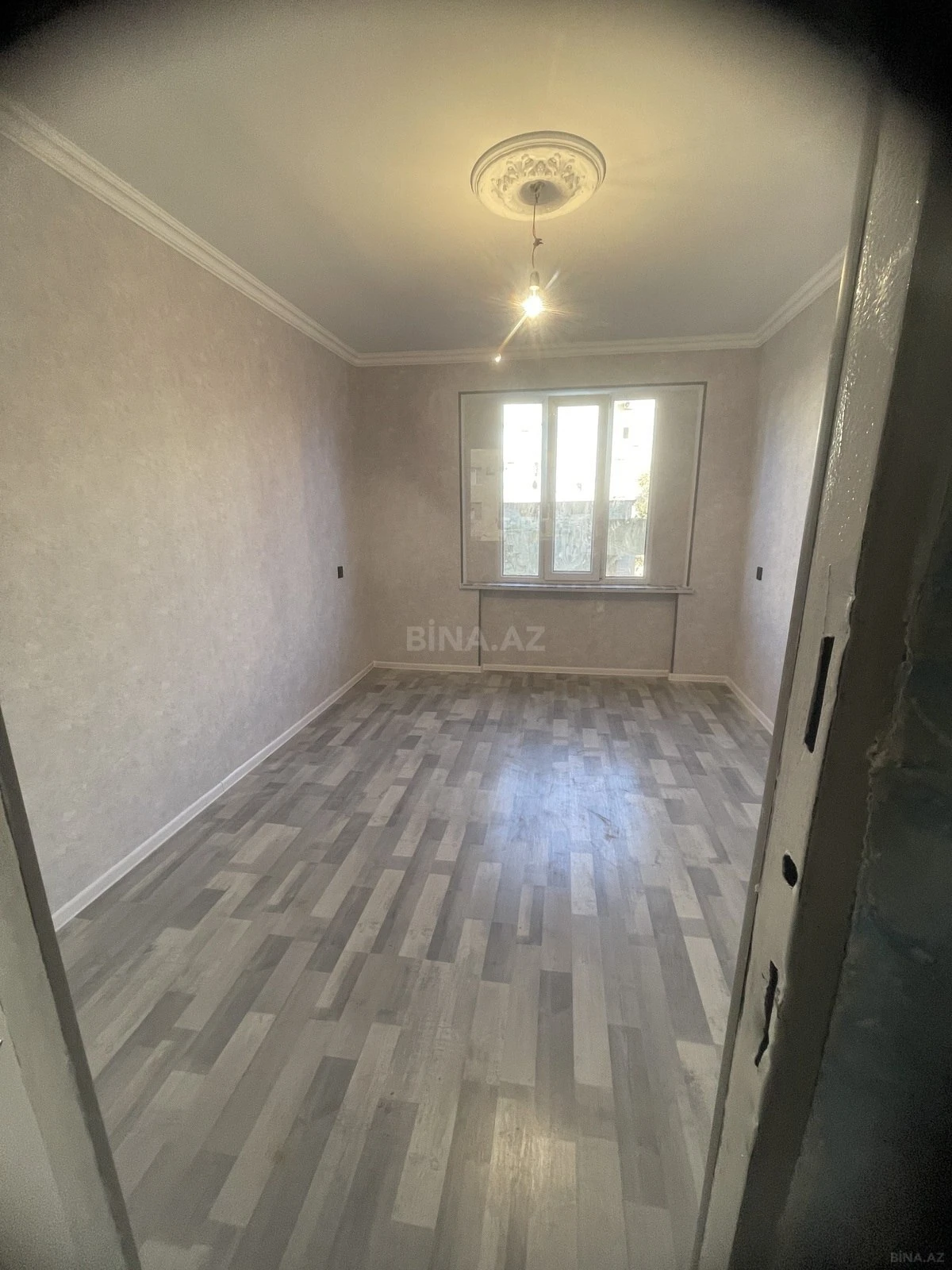 Satılır 2 otaqlı mənzil 30 m²