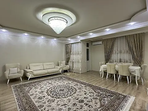 Satılır 2 otaqlı mənzil 120 m²
