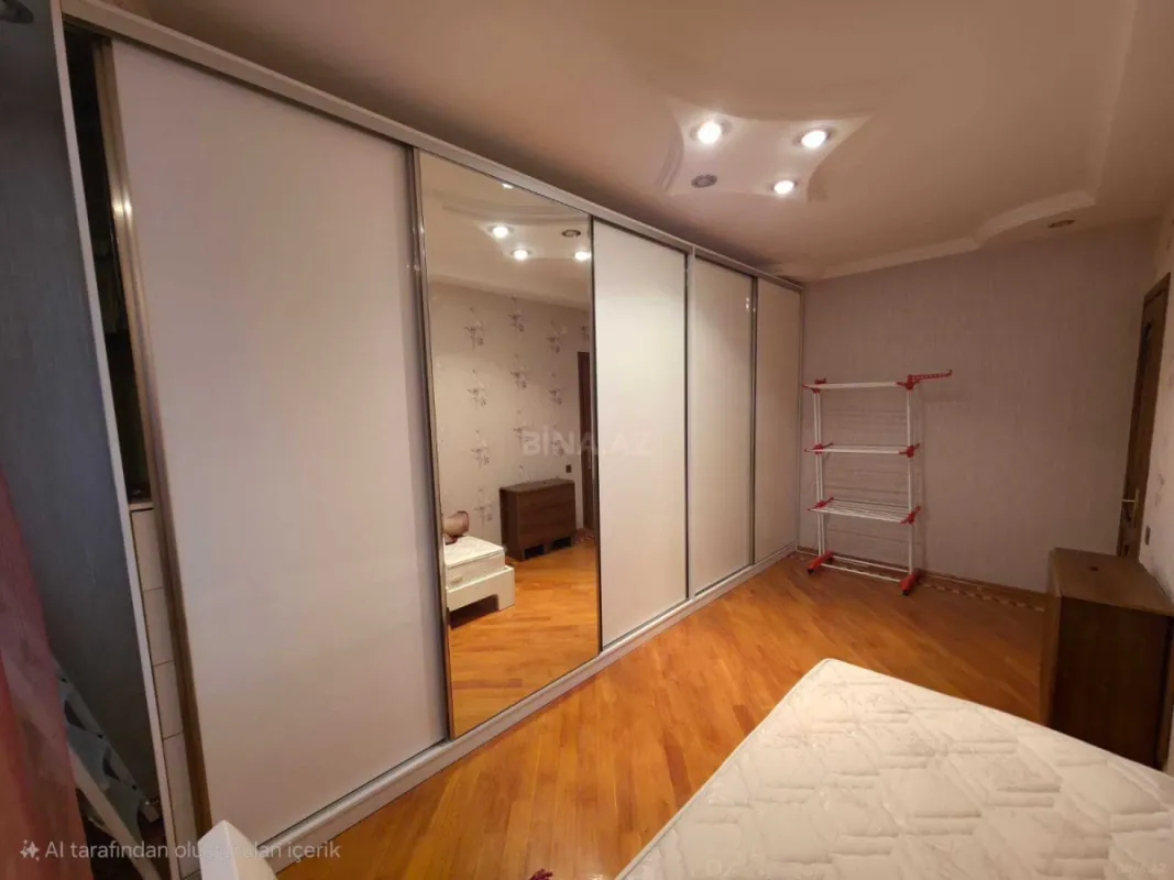 Kirayə verilir 3 otaqlı mənzil 195 m²