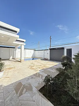 Satılır 4 otaqlı həyət evi 150 m²