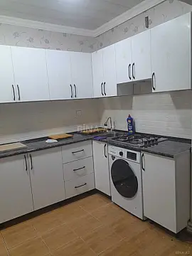 Kirayə verilir 2 otaqlı mənzil 50 m²