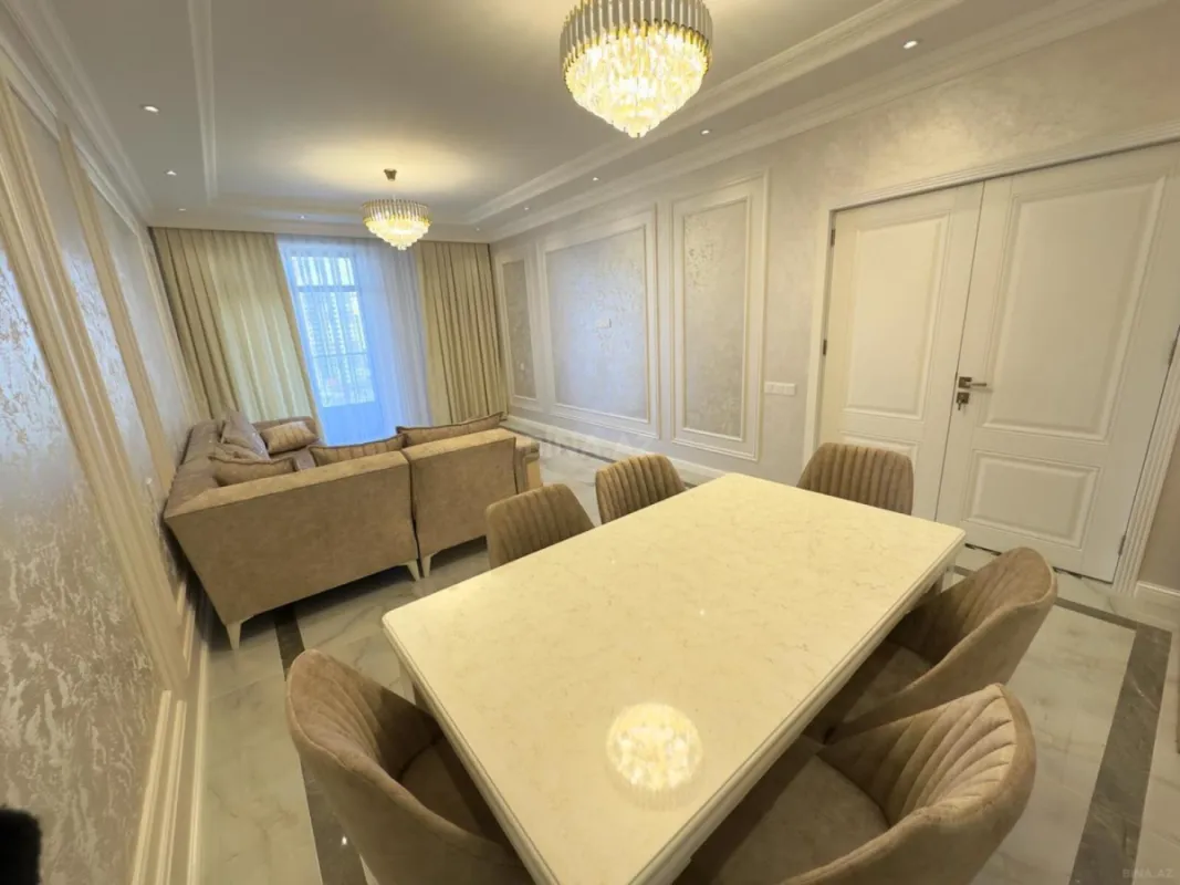 Kirayə verilir 2 otaqlı mənzil 120 m²