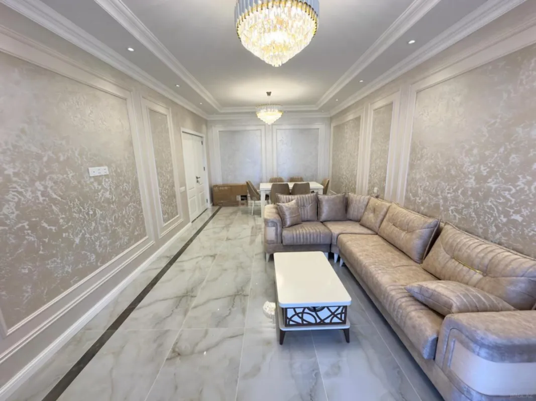 Kirayə verilir 2 otaqlı mənzil 120 m²