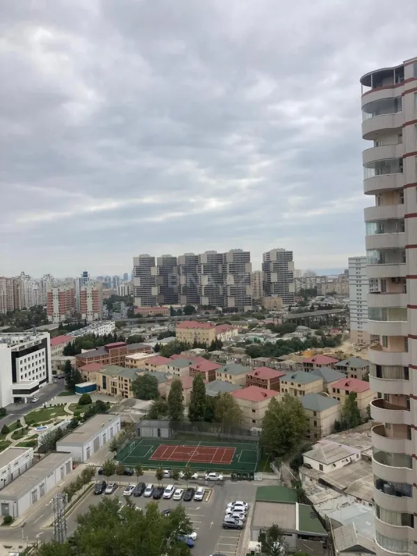 Kirayə verilir 2 otaqlı mənzil 53 m²