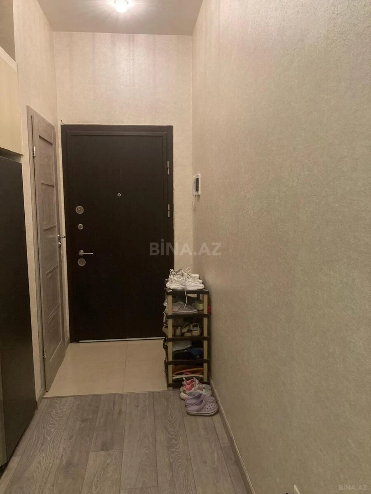 Kirayə verilir 2 otaqlı mənzil 53 m²