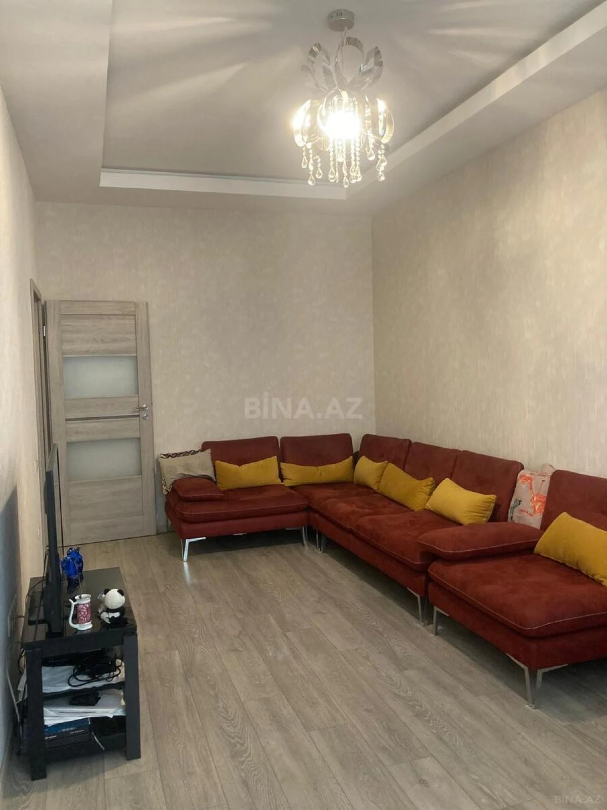 Kirayə verilir 2 otaqlı mənzil 53 m²