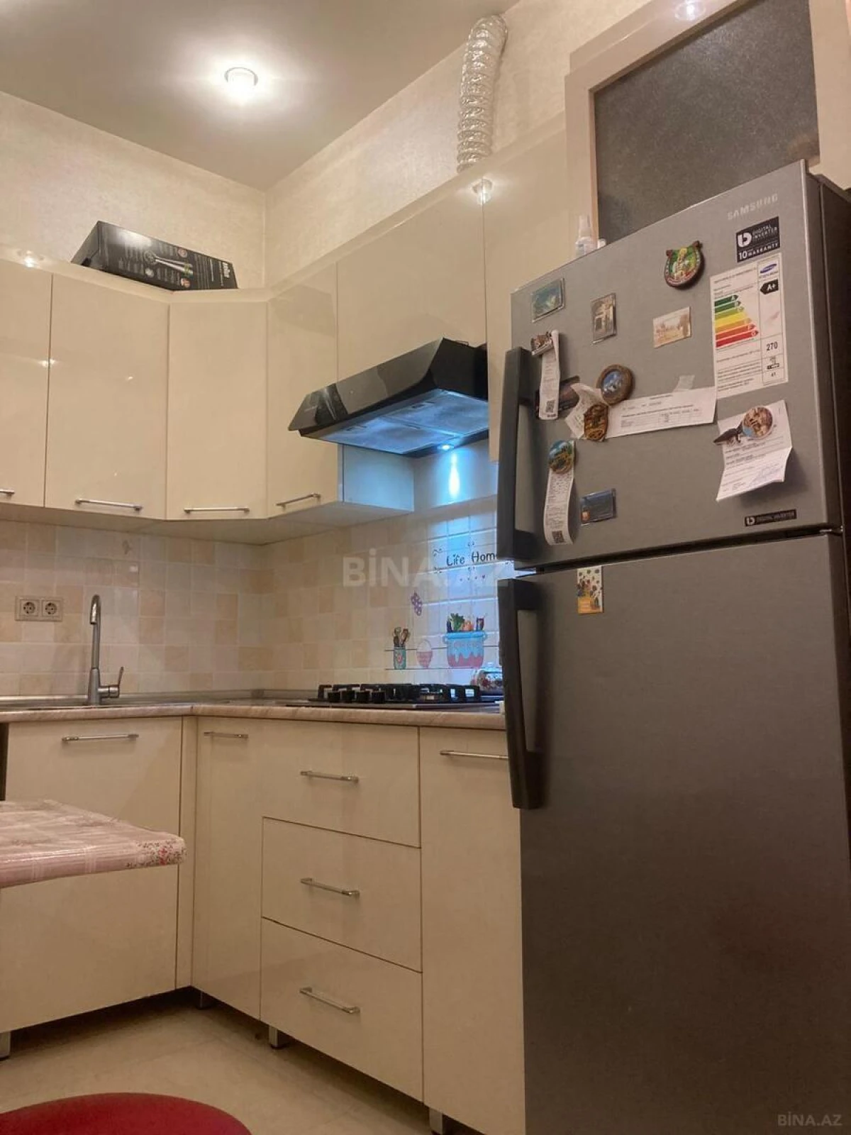 Kirayə verilir 2 otaqlı mənzil 53 m²