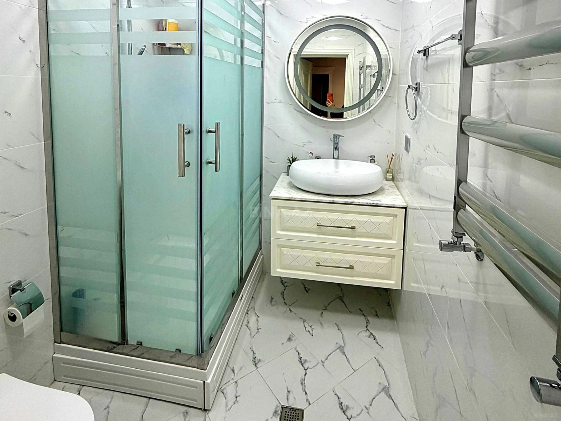 Satılır 3 otaqlı mənzil 91 m²