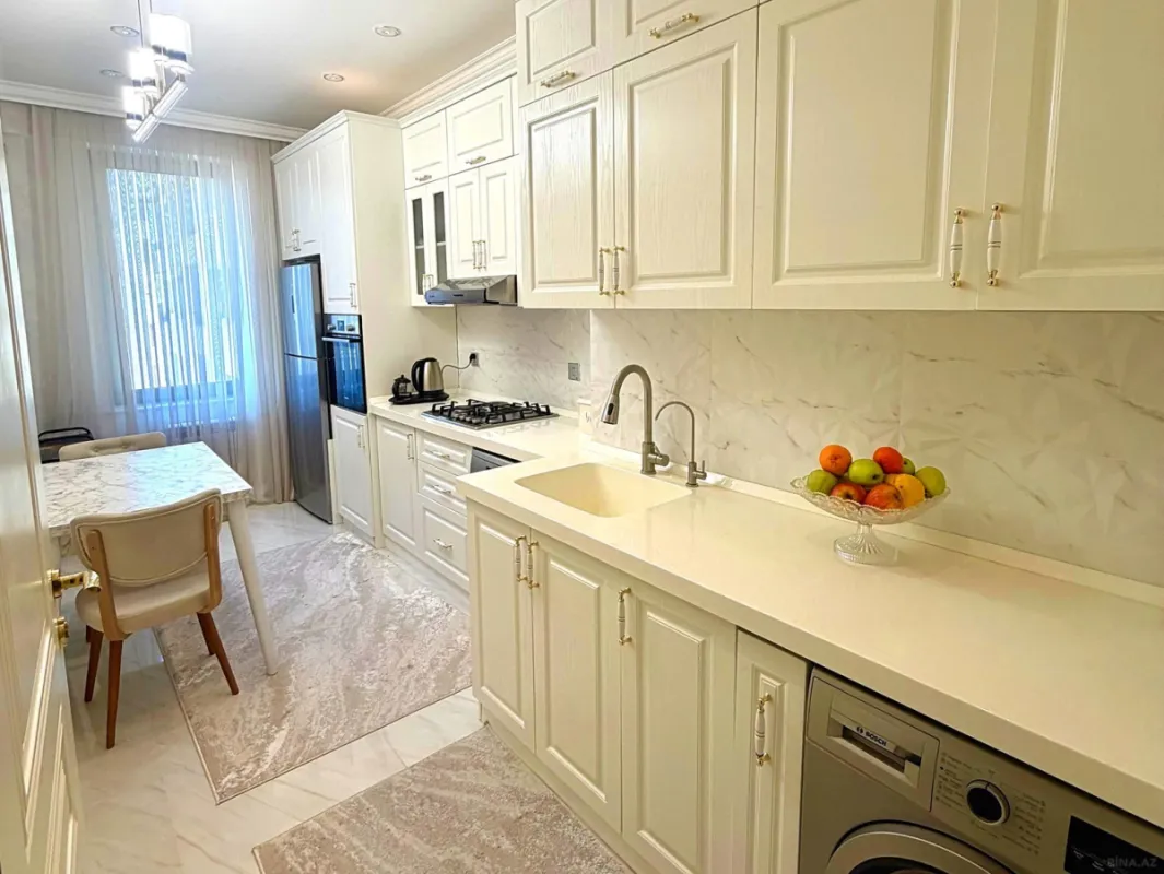 Satılır 3 otaqlı mənzil 91 m²