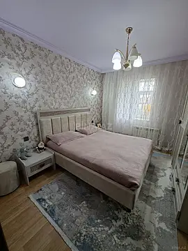 Satılır 2 otaqlı mənzil 80 m²